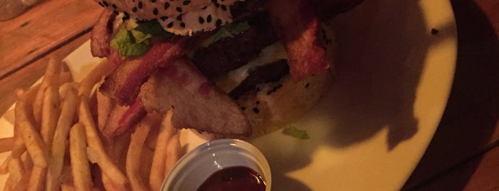 Bacon Paradise is one of Burger.