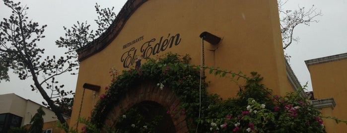 Restaurante El Edén is one of สถานที่ที่ Helena ถูกใจ.