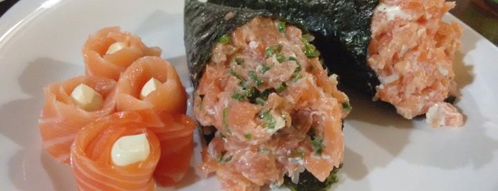 Ono Sushi Restaurante Japonês is one of renata'nın Beğendiği Mekanlar.
