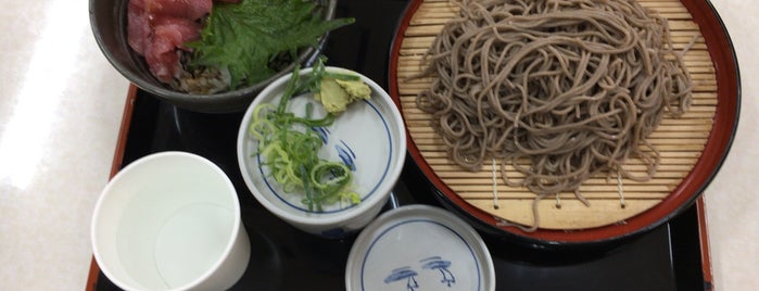 そば処吉野家 ビバモール寝屋川店 is one of 王将うどん屋蕎麦屋ラーメン屋.