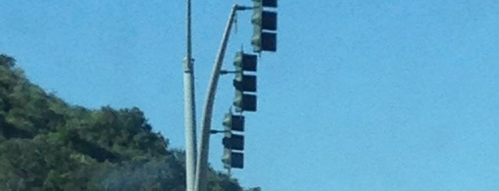 Red Light Cameras is one of Christianeさんの保存済みスポット.