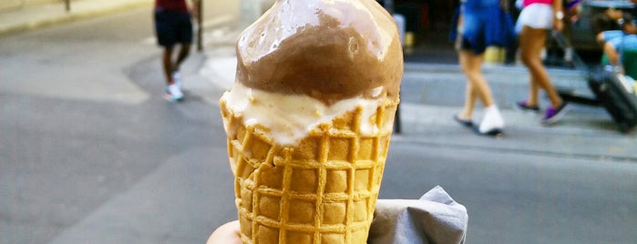 Une Glace à Paris is one of Paris 2017.