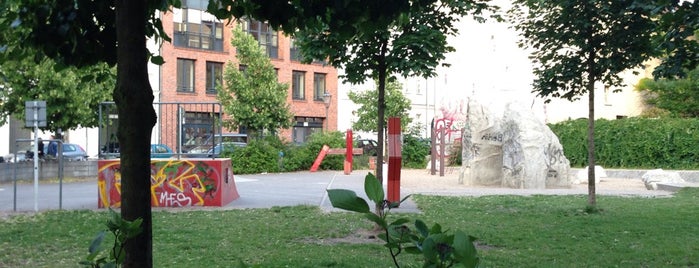 Spielplatz Gipsdreieck is one of Playgrounds in Berlin.