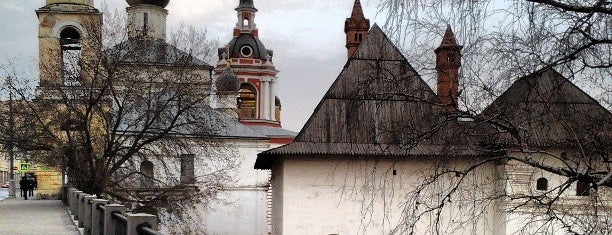 Old English Court is one of культУРА.