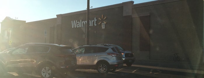 Walmart Supercenter is one of Cheyenne Good Places to Go.