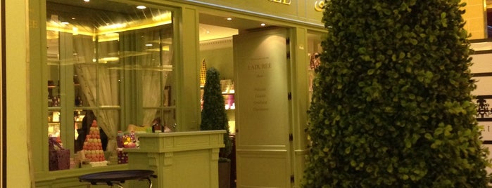 Ladurée is one of cafés.