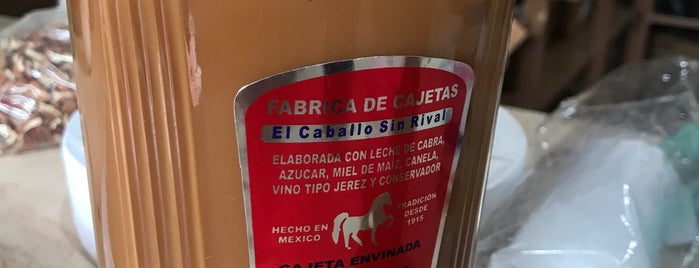 Fabrica de Cajetas "El Caballo Sin Rival" is one of En Celaya.