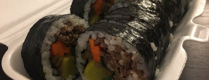 E-Mo Kimbap is one of Floraさんのお気に入りスポット.
