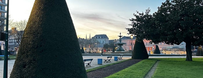 Jardin du Mail is one of Angers.