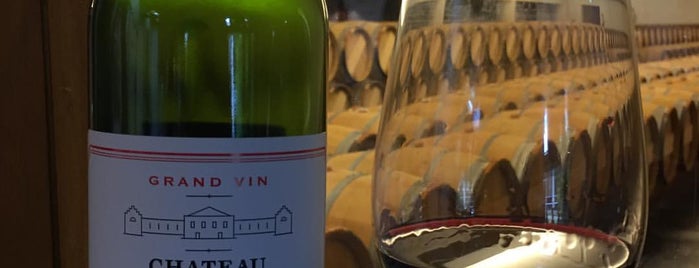 Chateau Lynch-Bages is one of Vin.