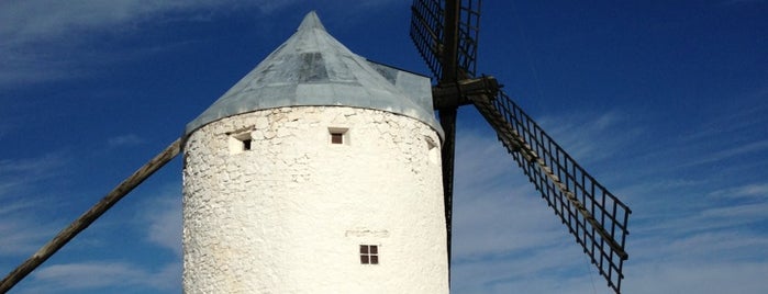 Molinos de Consuegra is one of Shigeo's Saved Places.