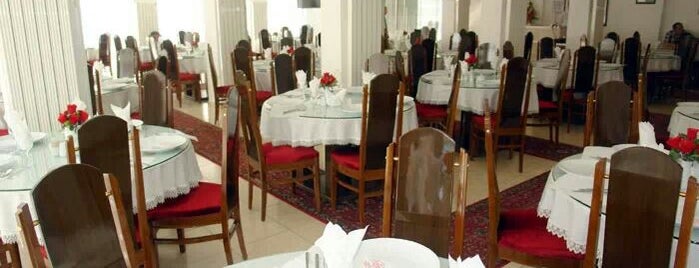 Öz Damak Restaurant is one of hakkari.