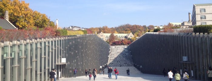 Ewha Womans University is one of Seoul.