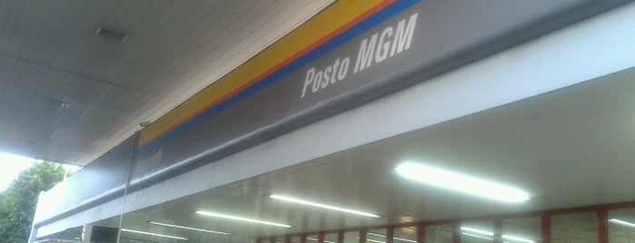 Posto MGM is one of Locais curtidos por Robertinho.