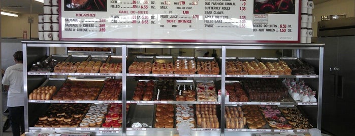Shipley Do-Nuts is one of Vlad’s Liked Places.