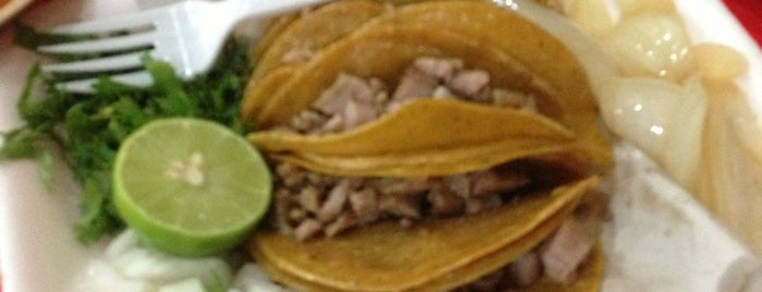 Tacos los sureños is one of Tempat yang Disukai Kevin'.