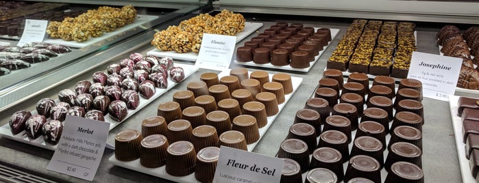 Steven ter Horst Chocolatier is one of Cafés to check out.