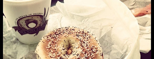 New York Bagel Baking Co is one of Locais curtidos por Bill.