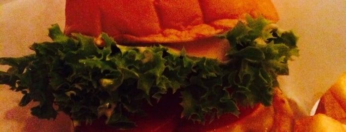 Ranch Burger is one of T : понравившиеся места.