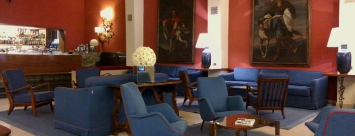 Palace Hotel Bari is one of Lugares favoritos de Nedim.