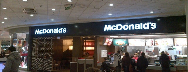 McDonald's is one of Кабаки.