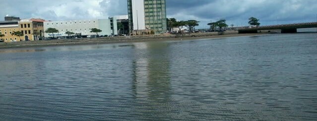 Terminal Cais de Santa Rita is one of MUITO BOM.