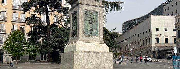 Monumento a Miguel de Cervantes is one of Španělsko.