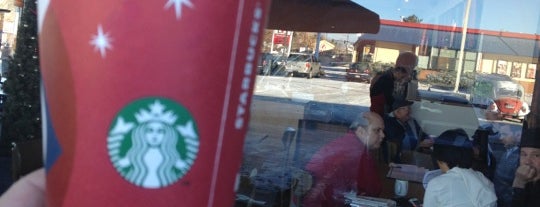 Starbucks is one of Kristen 님이 좋아한 장소.