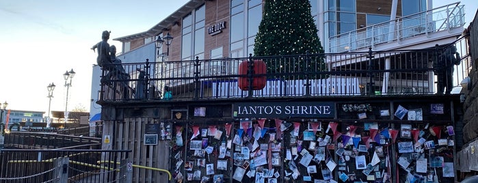 Ianto's Shrine is one of UK 2017.