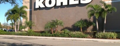 Kohl's is one of สถานที่ที่ Bev ถูกใจ.