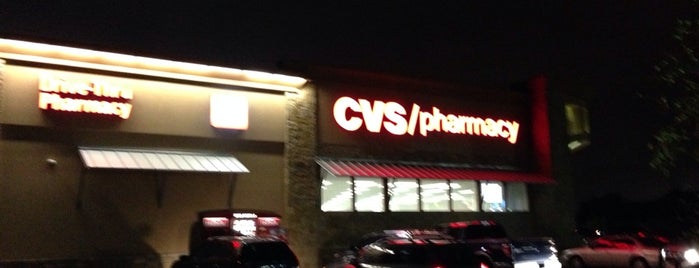 CVS pharmacy is one of Ron'un Beğendiği Mekanlar.
