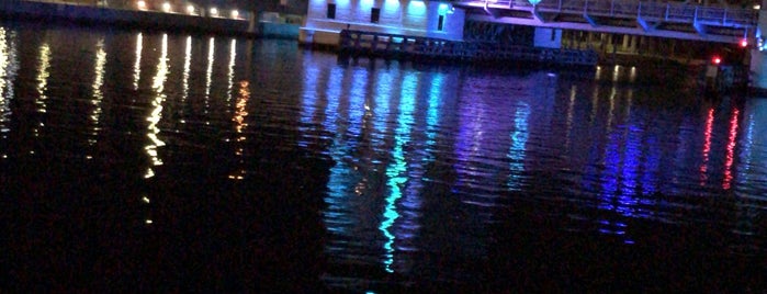 Tampa Riverwalk is one of Tampa.