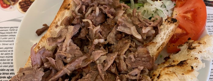 Süha Döner &Kebab is one of Posti che sono piaciuti a Gulin.