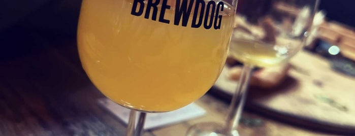 BrewDog Dundee is one of Kurtisさんの保存済みスポット.