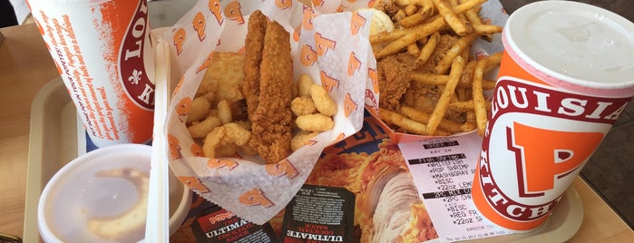 Popeyes Louisiana Kitchen is one of Eddieさんのお気に入りスポット.