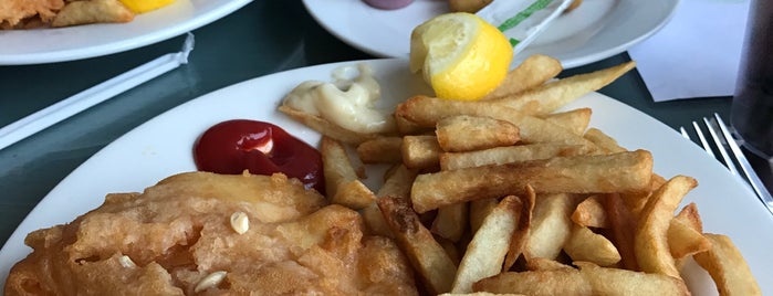 Country Fish & Chips is one of The 15 Best Places for Mozzarella in Mississauga.