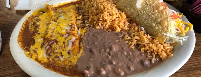 El Riconcito Del Sabor (Formally Luviano's Mexican Restaurant) is one of Andee'nin Beğendiği Mekanlar.