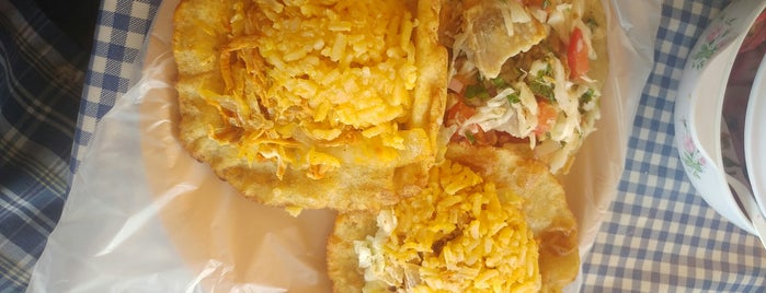 Pare Y Coma (Tacos Y Antojitos) is one of Ney 님이 좋아한 장소.