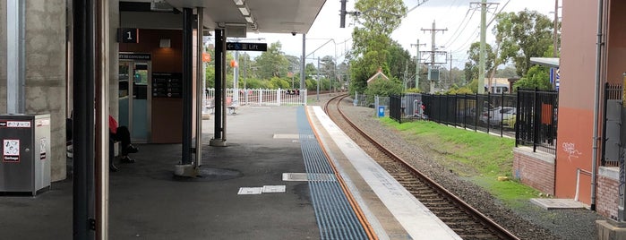 Pendle Hill Station is one of Sydney Trains (K to T).