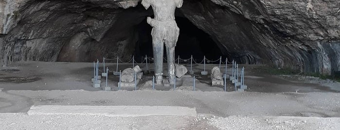 Shapur Cave | غار شاپور is one of جاهای دیدنی شیراز.