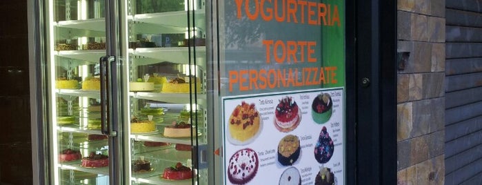 Adrian's Casadelgelato is one of Migliori gelaterie di Roma.