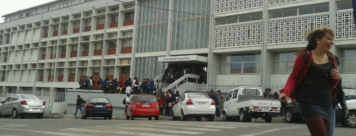 Universidad de Playa Ancha de Ciencias de la Educación is one of O que fazer na viagem pro Chile.