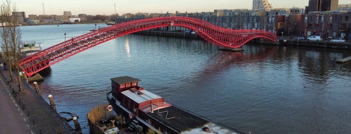 Pythonbrug of Hoge Brug (Brug 1998) is one of Bridges in the Netherlands.