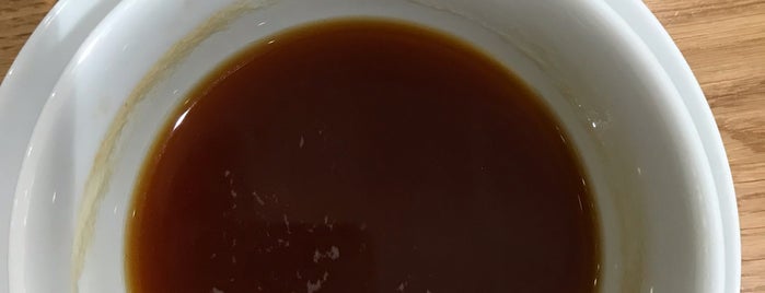 Double B Coffee & Tea is one of Lieux sauvegardés par Alina.