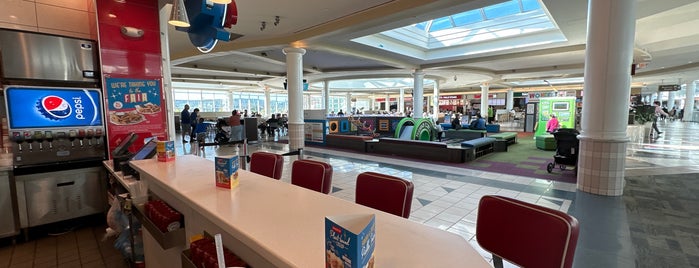 South Shore Plaza Food Court is one of everyday places.