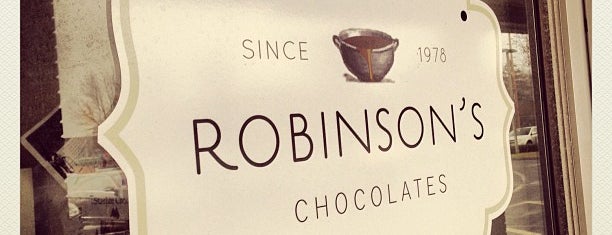 Robinson's Candy is one of สถานที่ที่ Mike ถูกใจ.