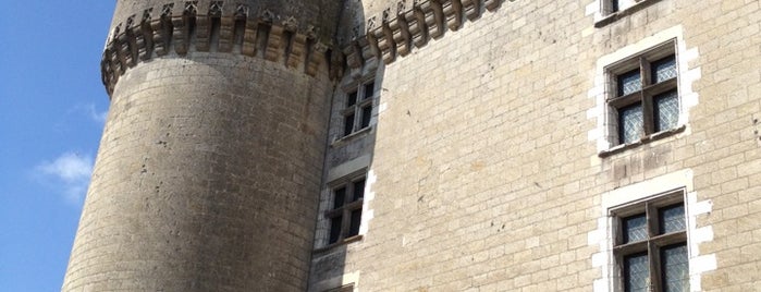 Château de Langeais is one of Europe 1989.