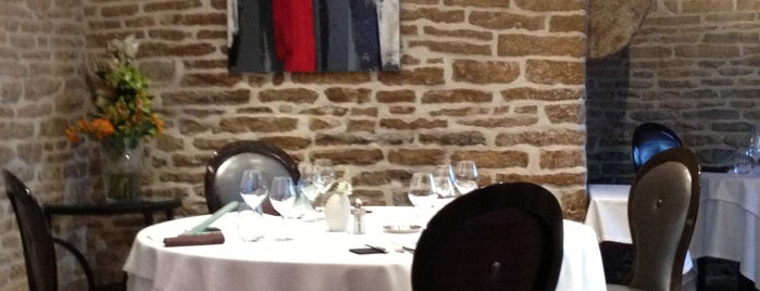 Auberge De La Charme is one of Fine dinning.