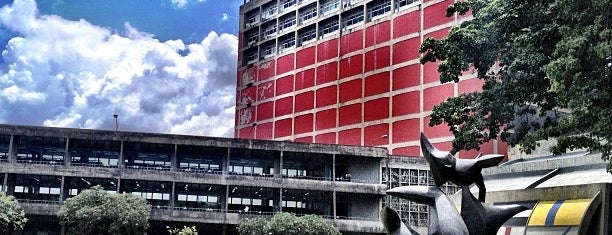 Universidad Central de Venezuela is one of Caracas.