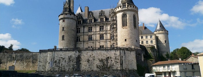Château de la Rochefoucauld is one of MES MUSEES.
